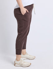 Load image into Gallery viewer, Brunch Pant - Coffee