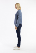 Load image into Gallery viewer, Knit Top R-neck - Denim
