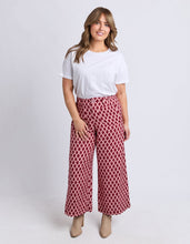 Load image into Gallery viewer, Kiruna Pant Kiruna Diamond Print