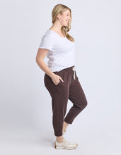 Load image into Gallery viewer, Brunch Pant - Coffee