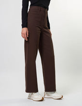 Load image into Gallery viewer, Dina Long Pant - Fudge