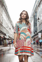 Load image into Gallery viewer, Ponta Verde Dress Contemporary