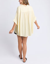 Load image into Gallery viewer, Luna Shirt Pale Banana Stripe