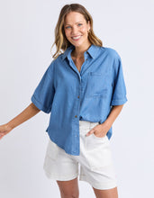Load image into Gallery viewer, Blissful Chambray Shirt Mid Blue