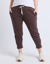 Load image into Gallery viewer, Brunch Pant - Coffee