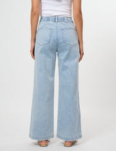 Load image into Gallery viewer, Bailey Jean - Light Blue