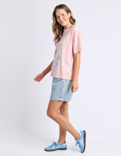 Load image into Gallery viewer, Sardinia Tee Light Pink