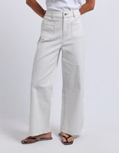 Load image into Gallery viewer, Alyssa Front Pocket Jean Vintage White