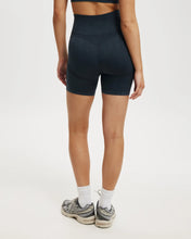 Load image into Gallery viewer, Seamless Bike Short - Slate