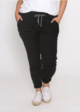 Load image into Gallery viewer, Riley stretch denim jogger - black
