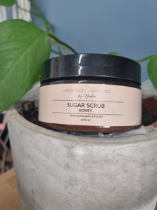 Body Exfoliant & Polish, Honey / Amalfi Coast Body scrub.