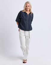 Load image into Gallery viewer, Saltair Lightweight Jacket Navy
