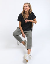 Load image into Gallery viewer, Pima Vee Tee Black
