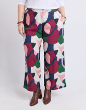 Load image into Gallery viewer, Ronja Pant Abstract Print
