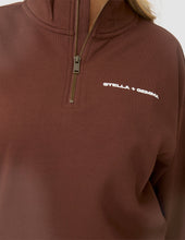 Load image into Gallery viewer, Core 1/4 Zip Sweatshirt - Espresso
