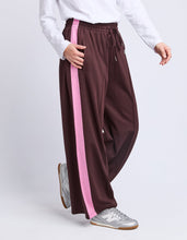 Load image into Gallery viewer, Carmen Wide Leg Pant Chocolate

