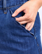 Load image into Gallery viewer, Scallop Edge Denim Skirt Mid Blue Wash
