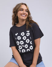 Load image into Gallery viewer, Azalea Tee - Navy
