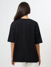 Load image into Gallery viewer, Porter Tee - Black Rotation
