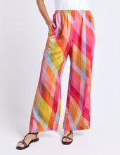 Load image into Gallery viewer, Rena Pant Rena Striped Print
