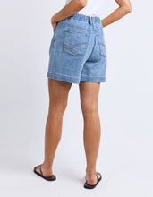 Load image into Gallery viewer, Birdie Denim Short Light Blue Wash
