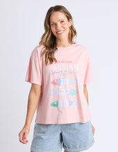 Load image into Gallery viewer, Sardinia Tee Light Pink
