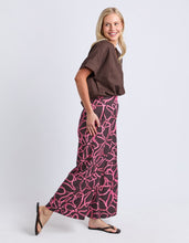 Load image into Gallery viewer, Palma Pants Chocolate Print
