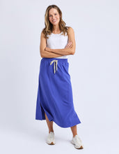 Load image into Gallery viewer, Travel Skirt Ocean Blue
