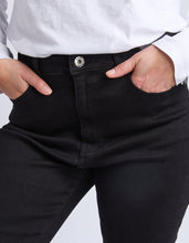 Load image into Gallery viewer, Ada Straight Leg Jean Black
