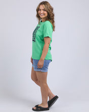Load image into Gallery viewer, Winona Tee - Spring Green
