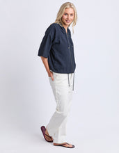 Load image into Gallery viewer, Saltair Lightweight Jacket Navy
