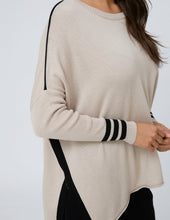 Load image into Gallery viewer, Farah Knit - Natural
