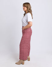 Load image into Gallery viewer, Kiruna Pant Kiruna Diamond Print
