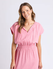 Load image into Gallery viewer, Lia Dress Geranium Pink
