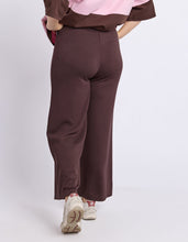 Load image into Gallery viewer, Freedom Boot Pant Cropped Chocolate
