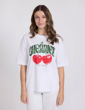 Load image into Gallery viewer, Porter Tee Cherie - White
