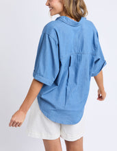 Load image into Gallery viewer, Blissful Chambray Shirt Mid Blue
