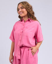 Load image into Gallery viewer, Bliss Washed Shirt - Chateau Rose
