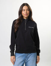 Load image into Gallery viewer, Core 1/4 Zip Sweat - Black
