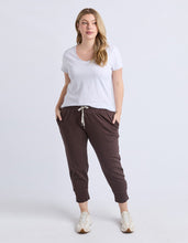 Load image into Gallery viewer, Brunch Pant - Coffee
