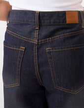 Load image into Gallery viewer, Carson Jeans - Dark Indigo
