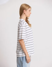 Load image into Gallery viewer, Porter Tee - White and Black
