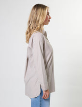Load image into Gallery viewer, Essentials Shirt - Woodland Stripe
