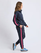Load image into Gallery viewer, Lover 1/4 Zip - Navy
