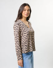 Load image into Gallery viewer, Kelly Blouse - Snow Leopard
