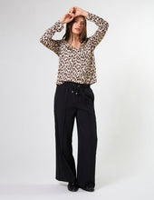 Load image into Gallery viewer, Kelly Blouse - Snow Leopard
